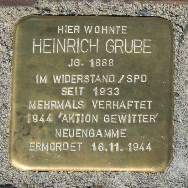 Datei:Stolperstein Heinrich Grube 9880.JPG