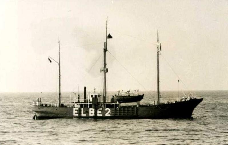Datei:Elbe 2 a.jpg