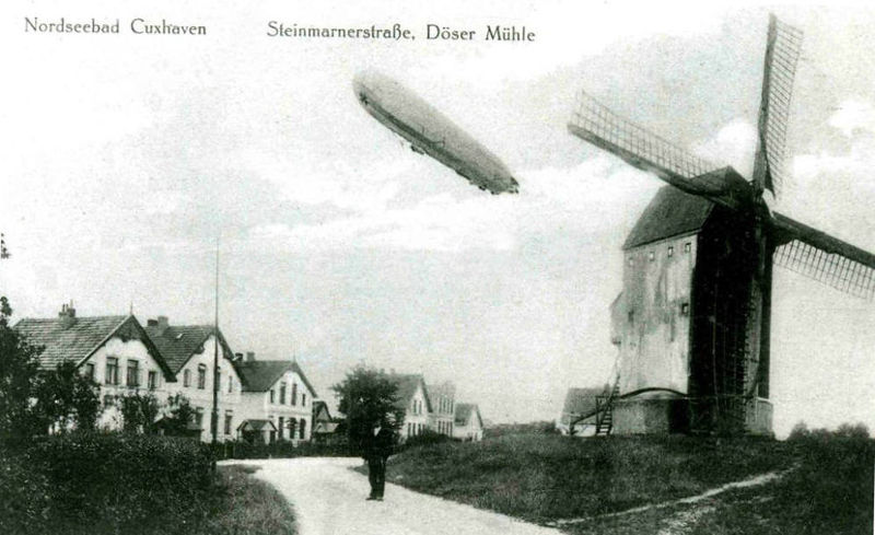 Datei:Luftschiff GRAF ZEPPELIN über Döse, 17.09.1929..jpg