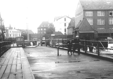 Drehbrücke cuxpedia