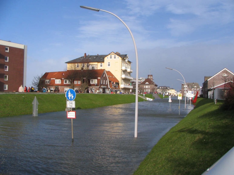 Datei:Am Alten Hafen Sturmflut 4459.jpg