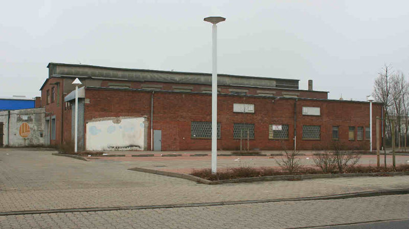 Datei:Alte Industriestraße 3084.jpg